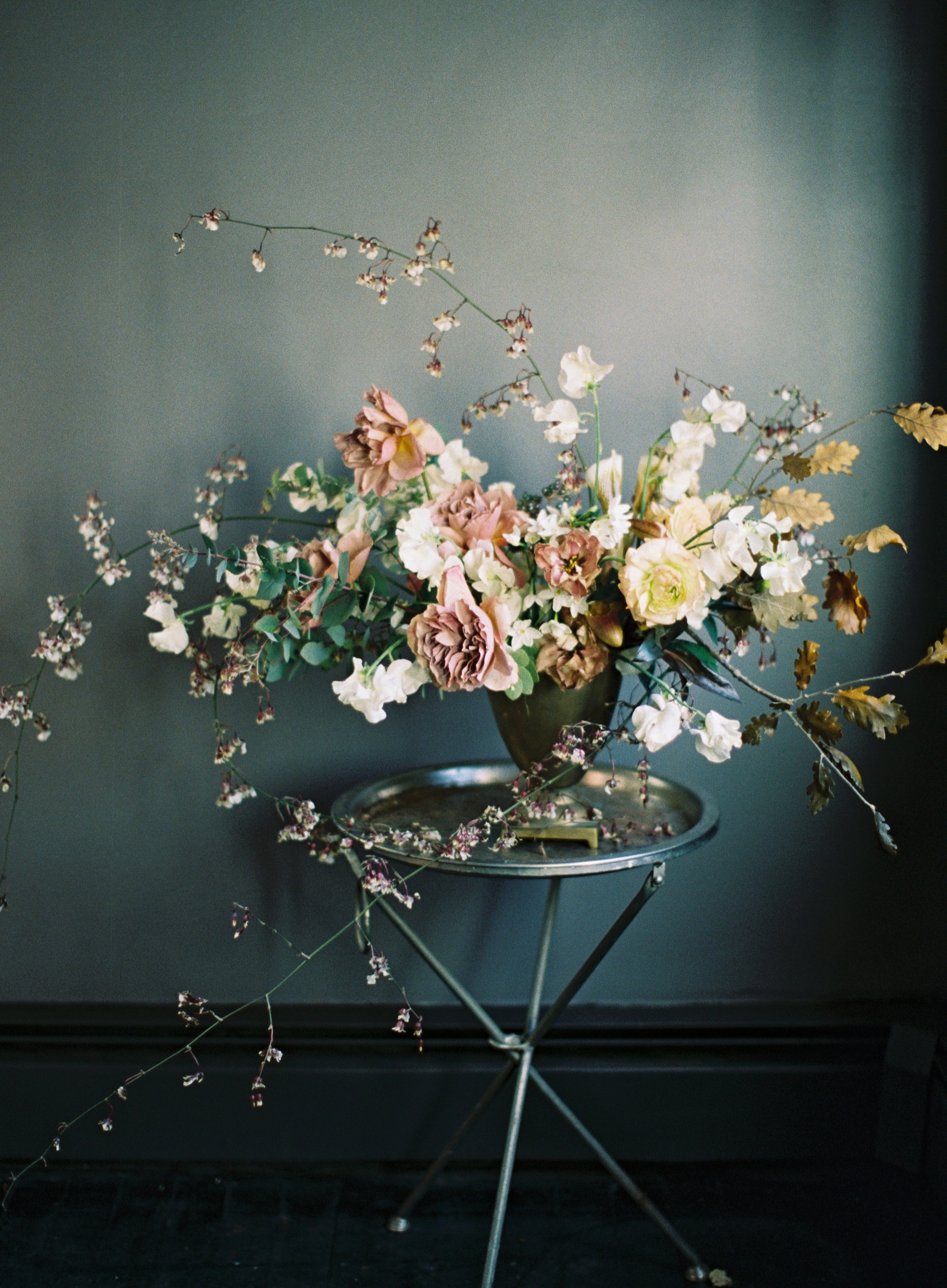 ikebana floral arrangement by Kelly Lenard