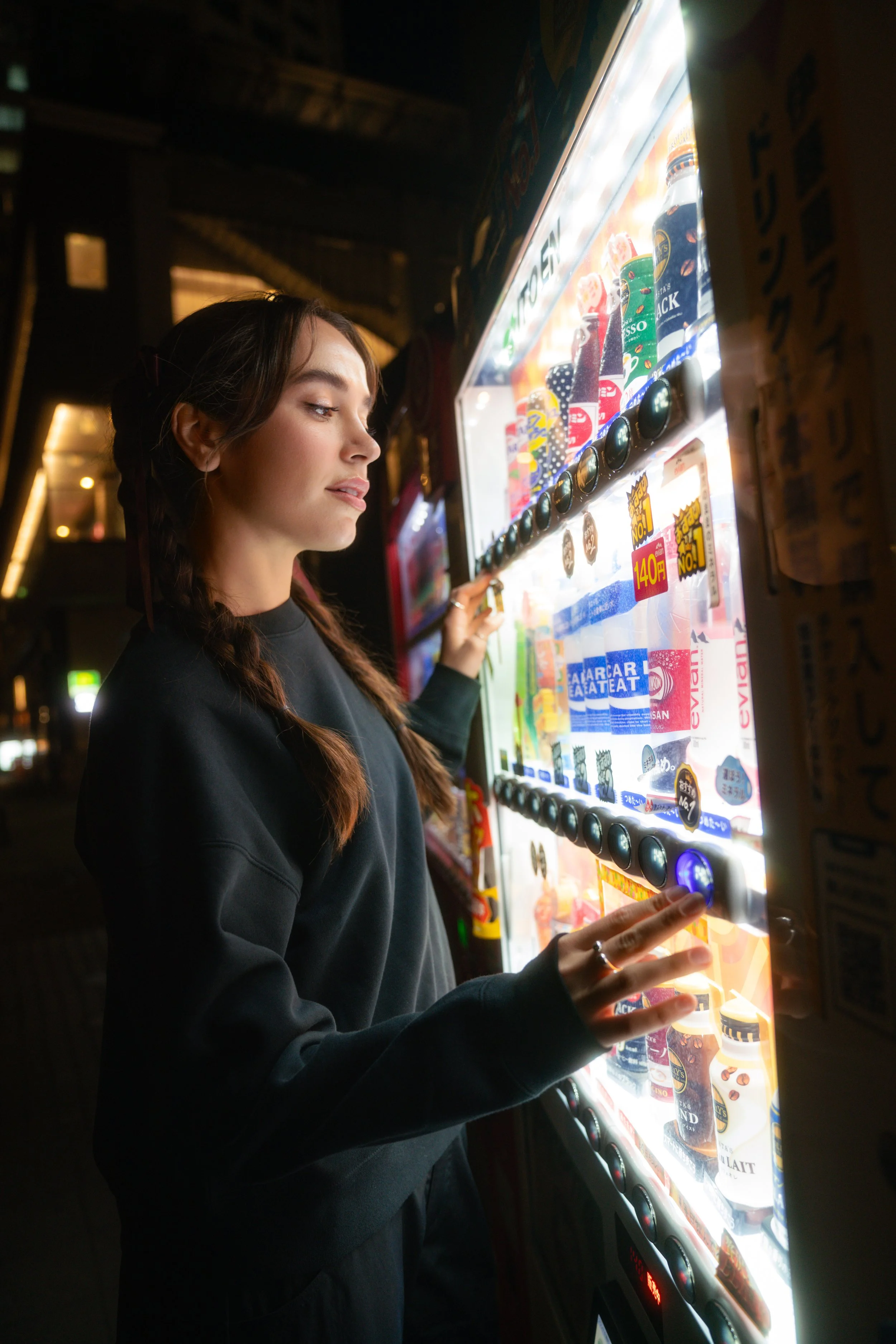 Libby japan_Evo-2 copy.jpg