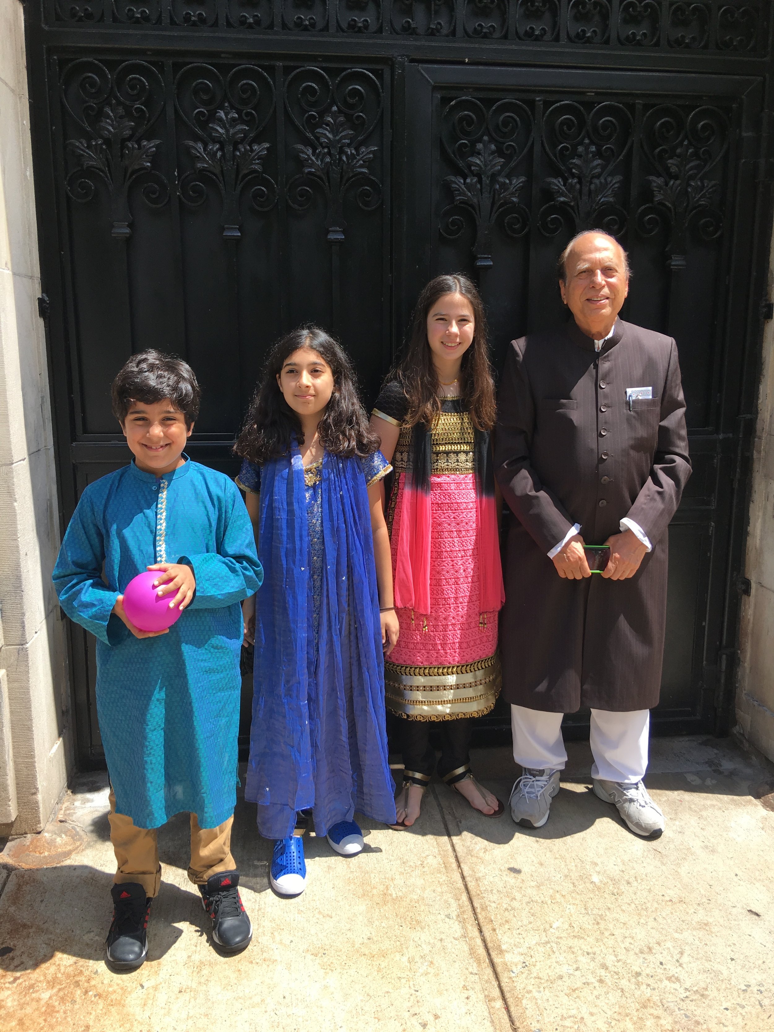 Eid with cousins and Grandpa.JPG