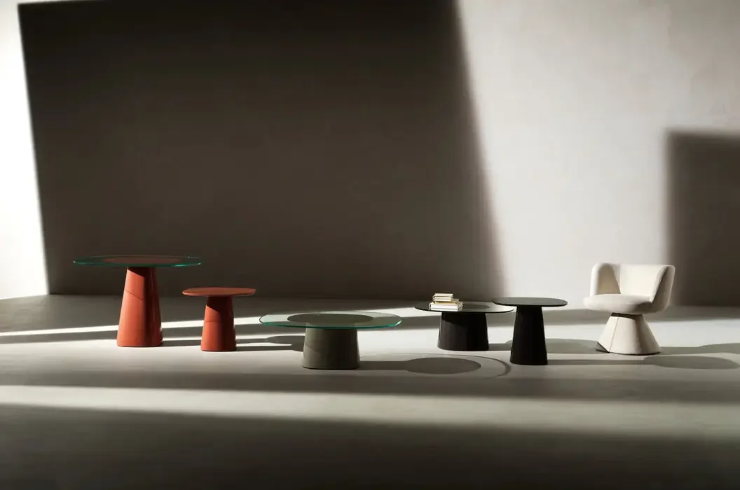Gallery_4_630991_bebitalia_table_Allure-O-Dot_A-01.webp