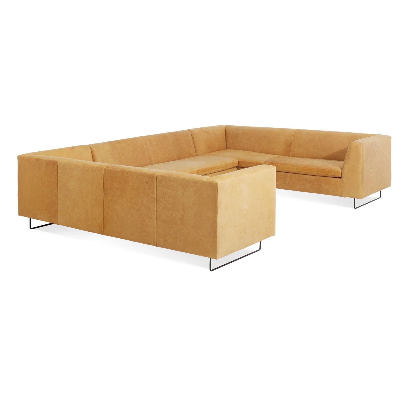 bo1_sfusec_ca_34_high_bonnie-and-clyde-u-shaped-sectional-camel_leather.jpg