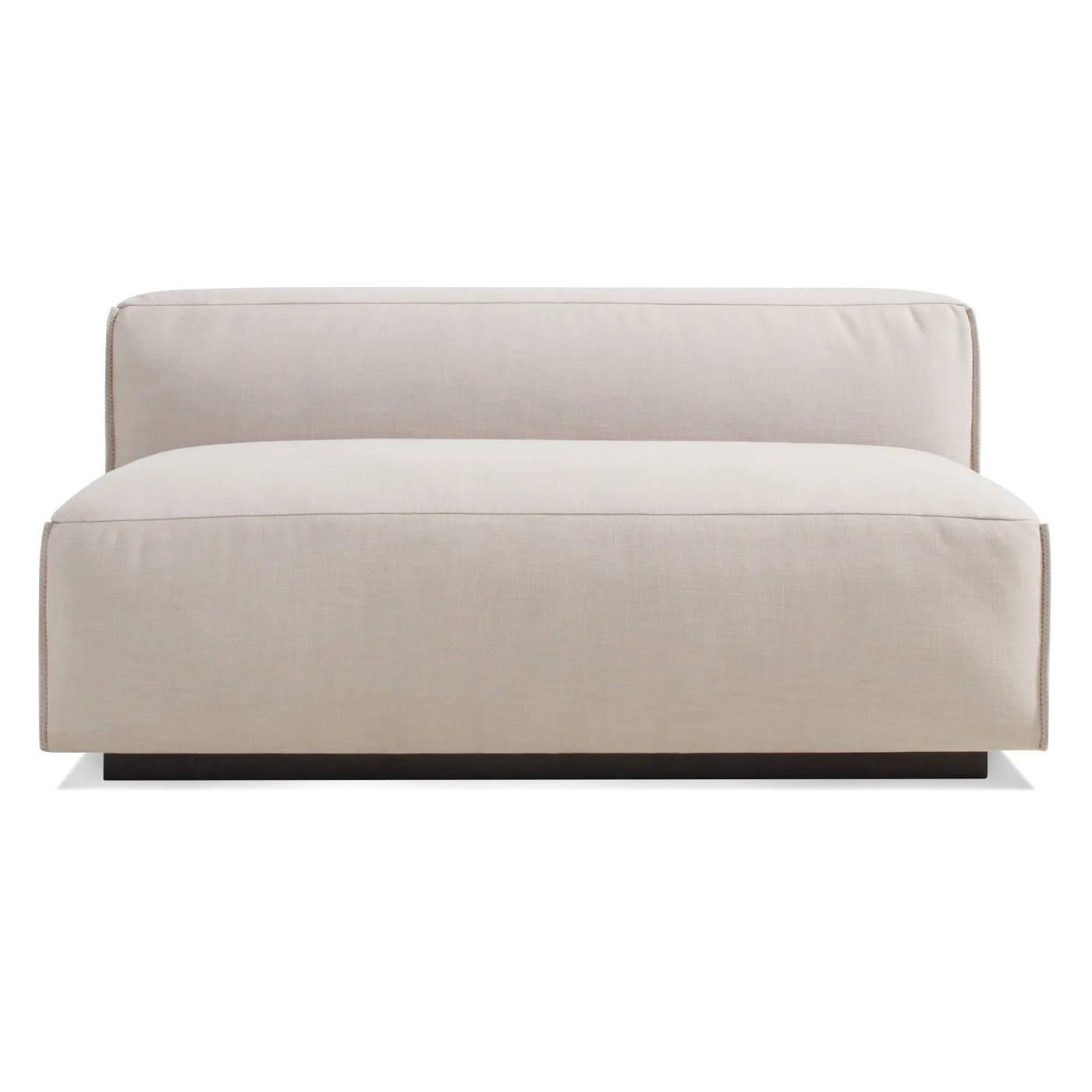 cl1_sfasfa_sd_cleon-unarmed-sofa-craig-sand_1.jpg
