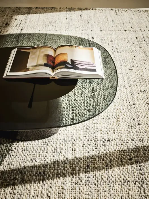 Gallery_3_630991_bebitalia_table_Allure-O-Dot_A-07.webp