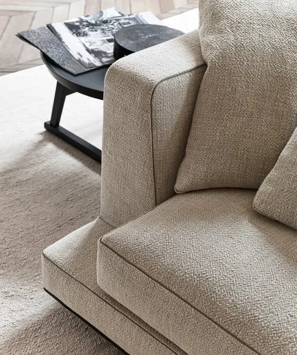 Gallery_1_180_maxalto_sofa_Aurae_03.png