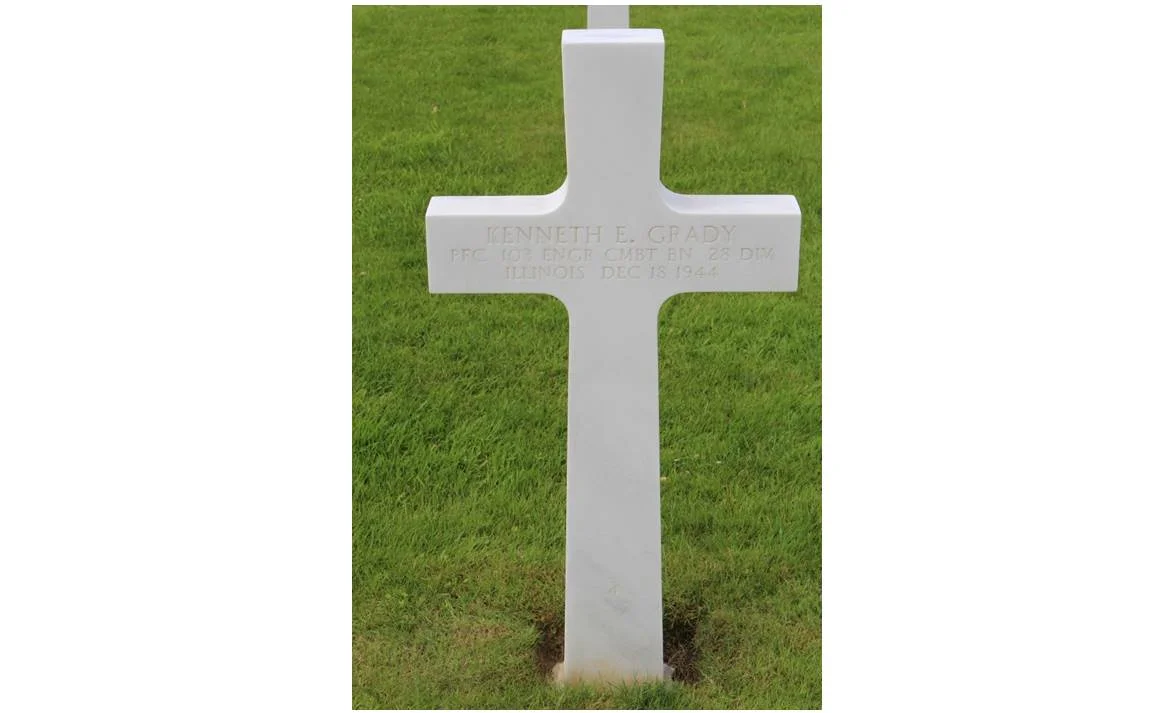 Pfc Kenneth E Grady