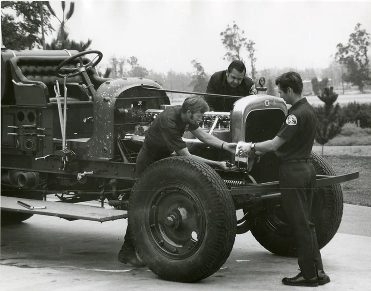 Engineer Charley Kanenbley, Captain Ralph Livingston, Murray Ralls