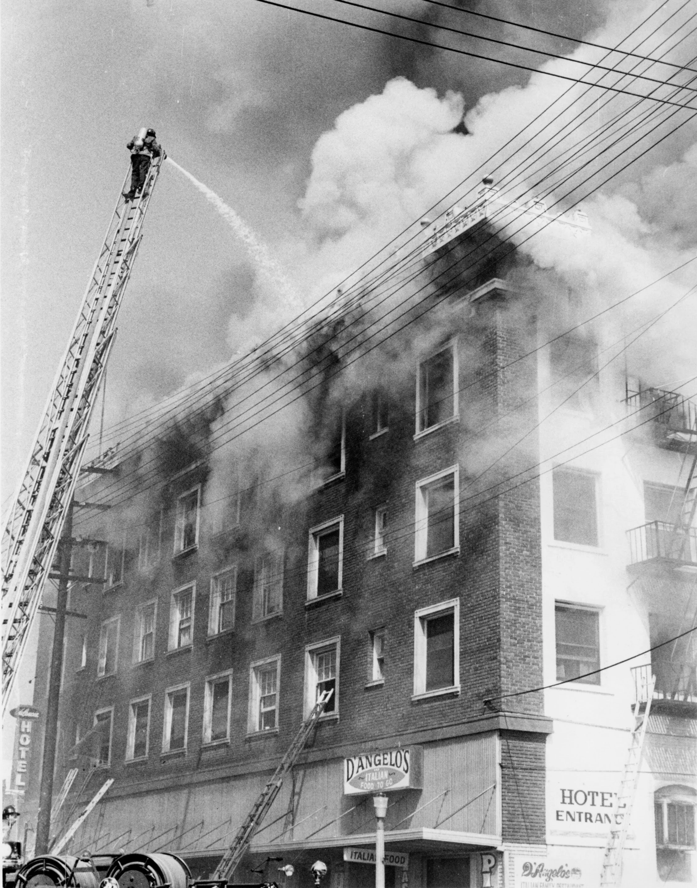 Valencia Hotel fire 182 w lincoln 3-5-1977 