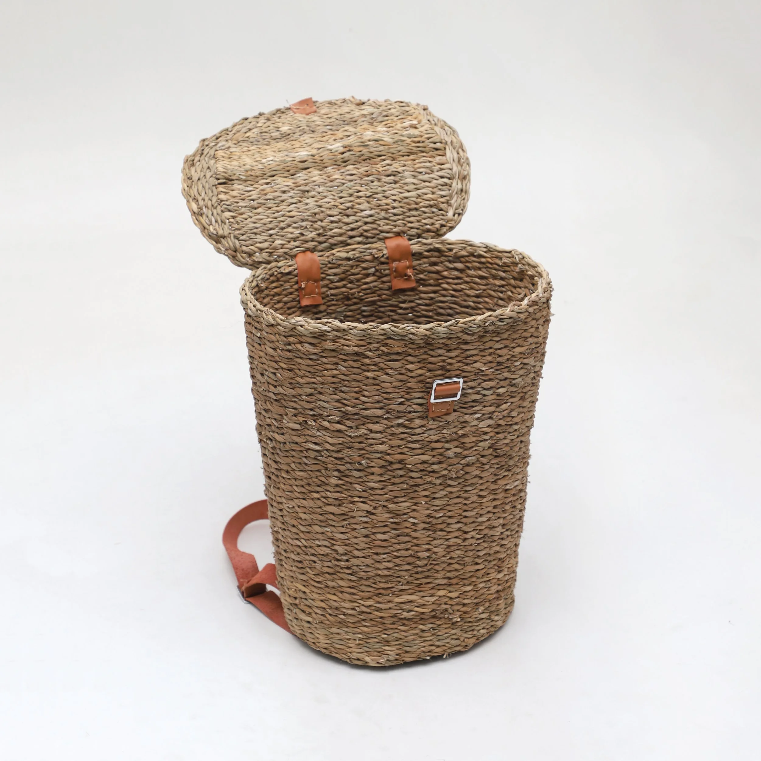 Seagrass Backpack – Naturally Bold, Consciously Crafted