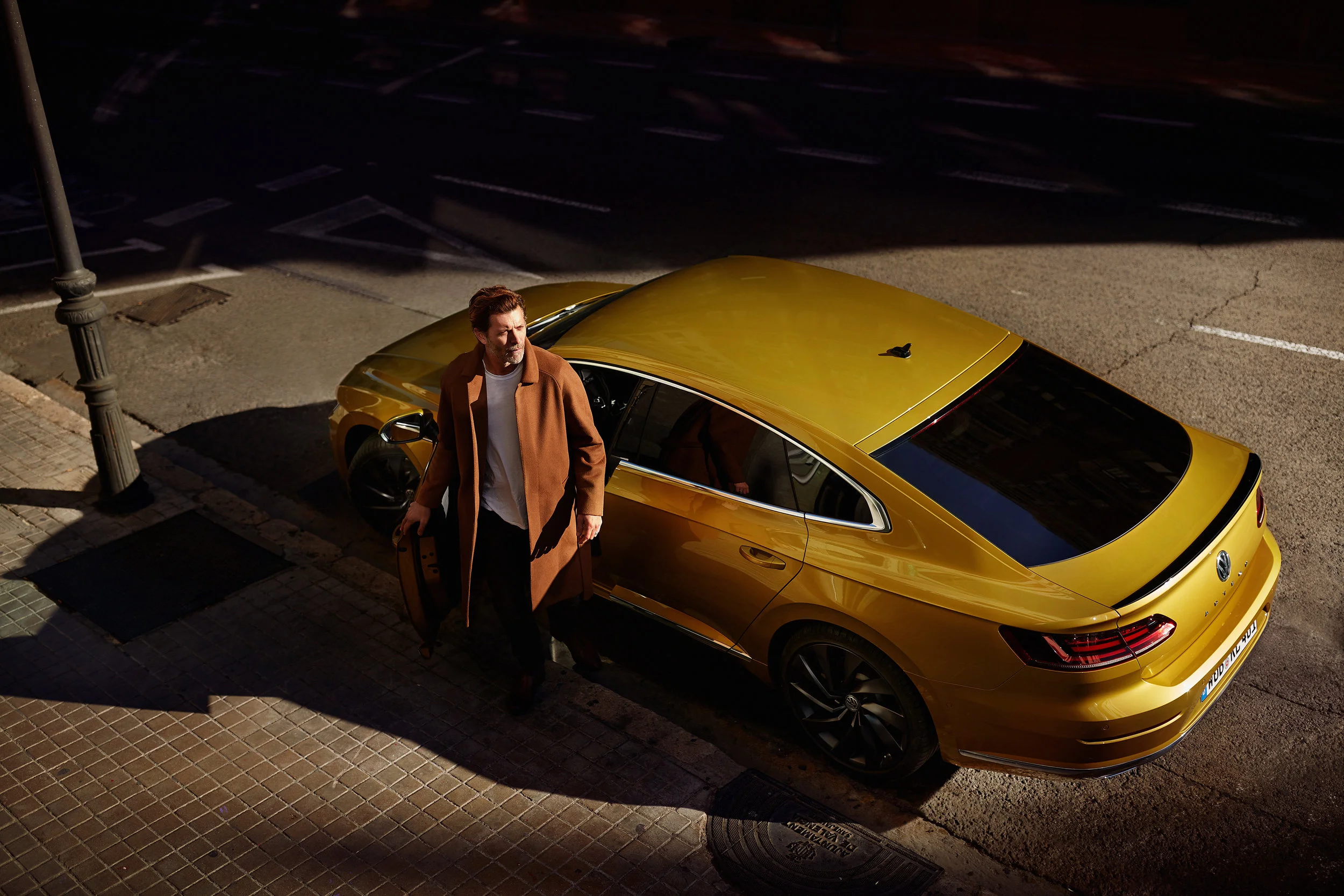 VW_Arteon_heandme_036-1.jpg