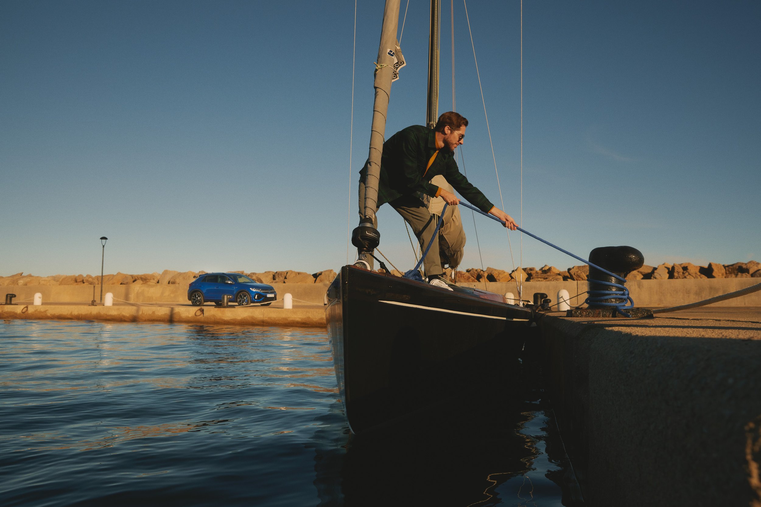 VWR_TRoc_M40_Lifestyle_Boat_v02_RGB.jpg