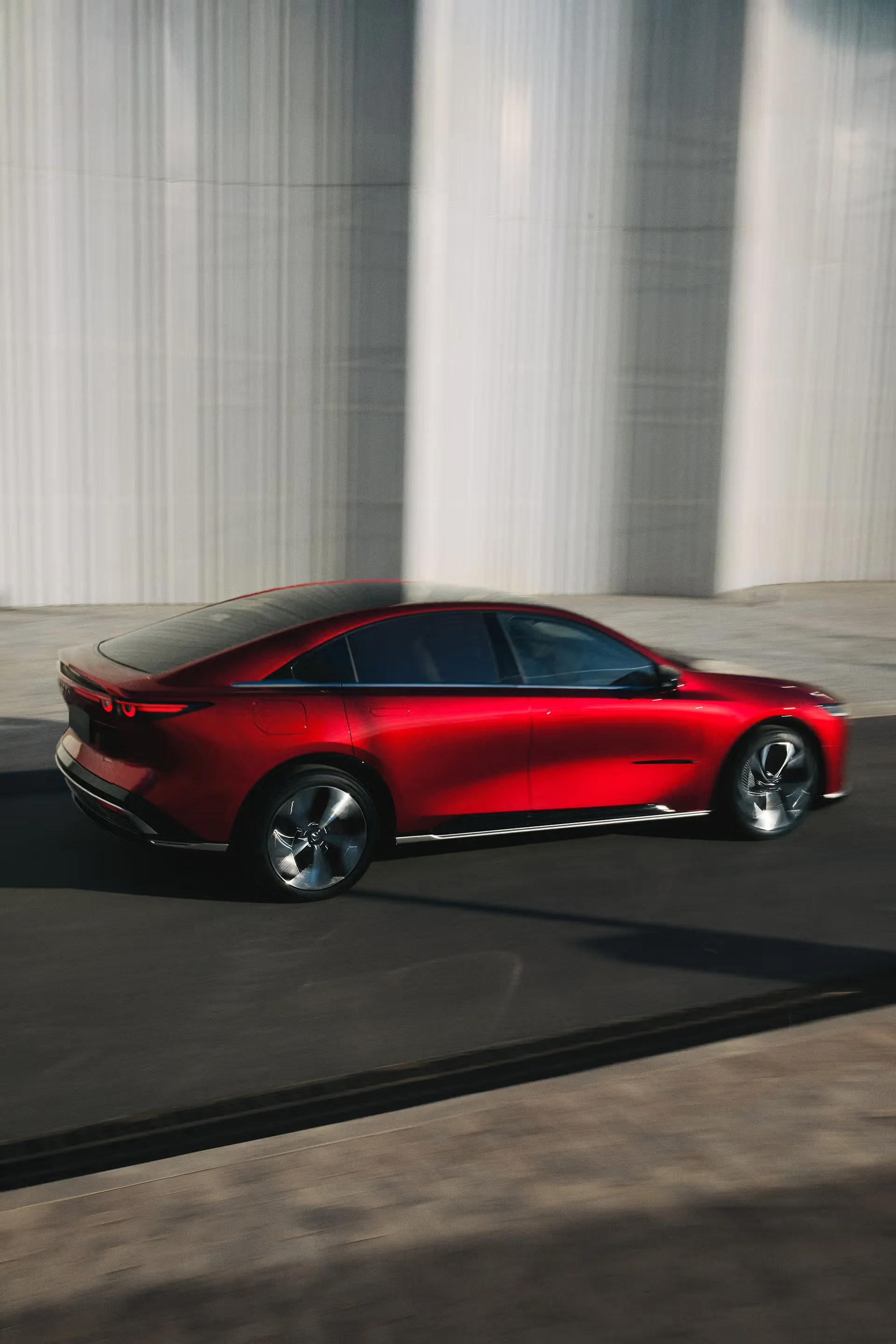 Mazda 8.jpg
