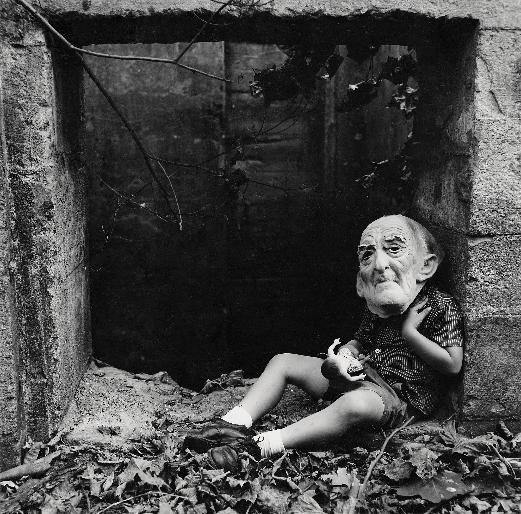 Ralph Eugene Meatyard photo.jpeg