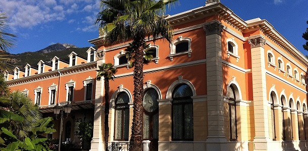 Old Cinema Iris - Arco di Trento .jpg