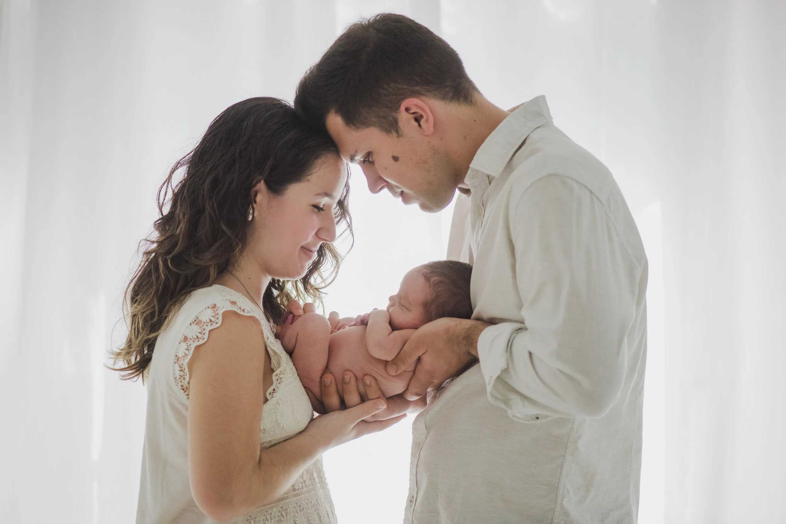 QUÈ PORTEM PER LA SESSIÓ NEWBORN ?