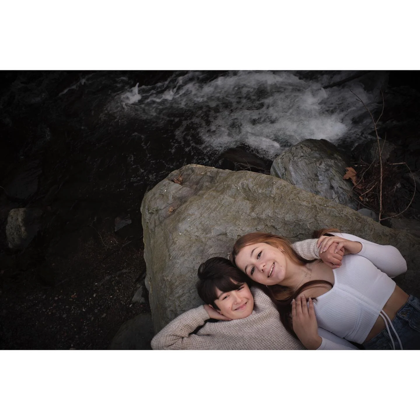 Si us voleu fer un reportatge de fotos amb nosaltres ens podeu enviar un whatsApp al 672130889 . Expliqueu-nos quina sessi&oacute; us interessa: newborn, fam&iacute;lia, sessi&oacute; per a professionals ... Nosaltres us enviarem un Pdf amb tota la i