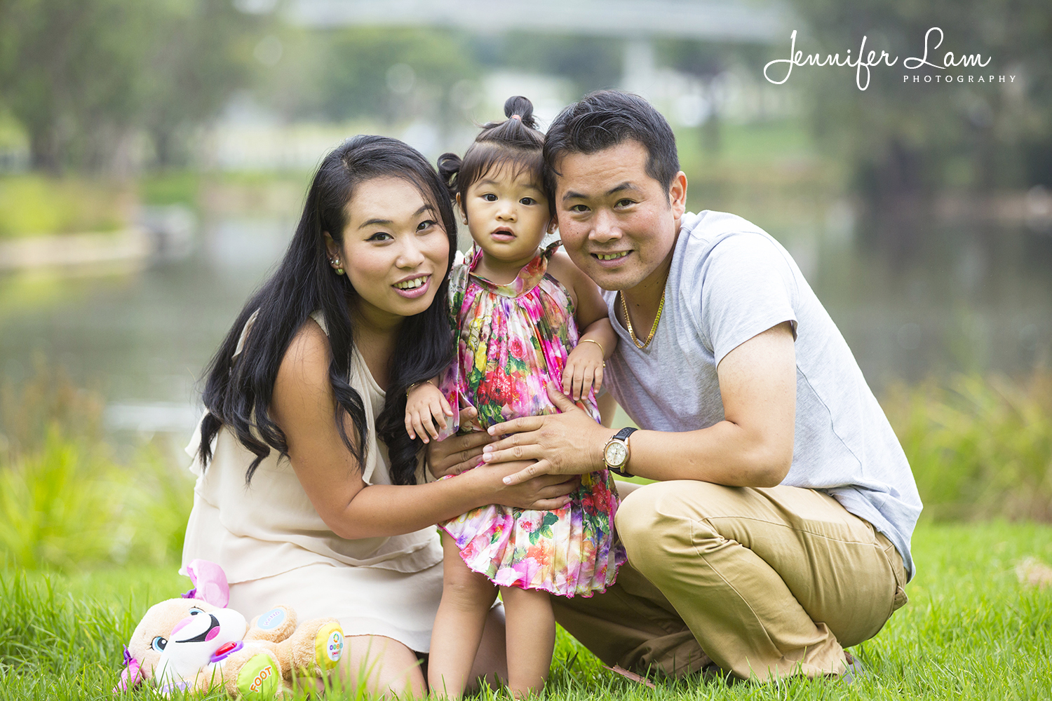 Family Portrait Session - Sydney - Jennifer Lam Photography (3).jpg