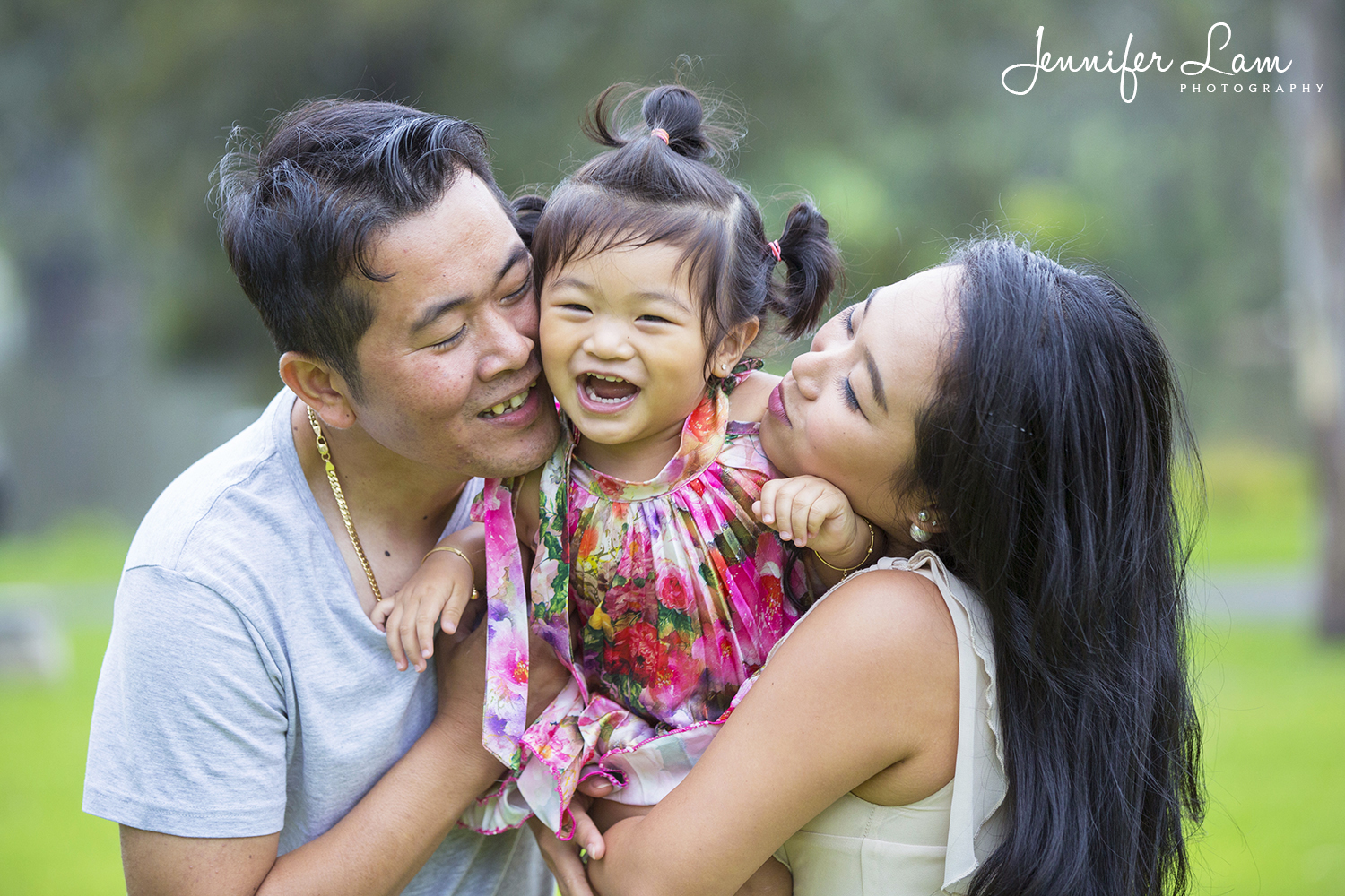 Family Portrait Session - Sydney - Jennifer Lam Photography (10).jpg