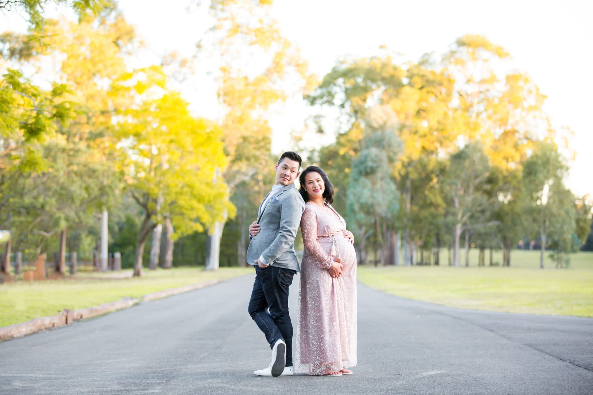 Sydney-maternity-photoshoot-outdoors-Parramatta-Park-(26).jpg