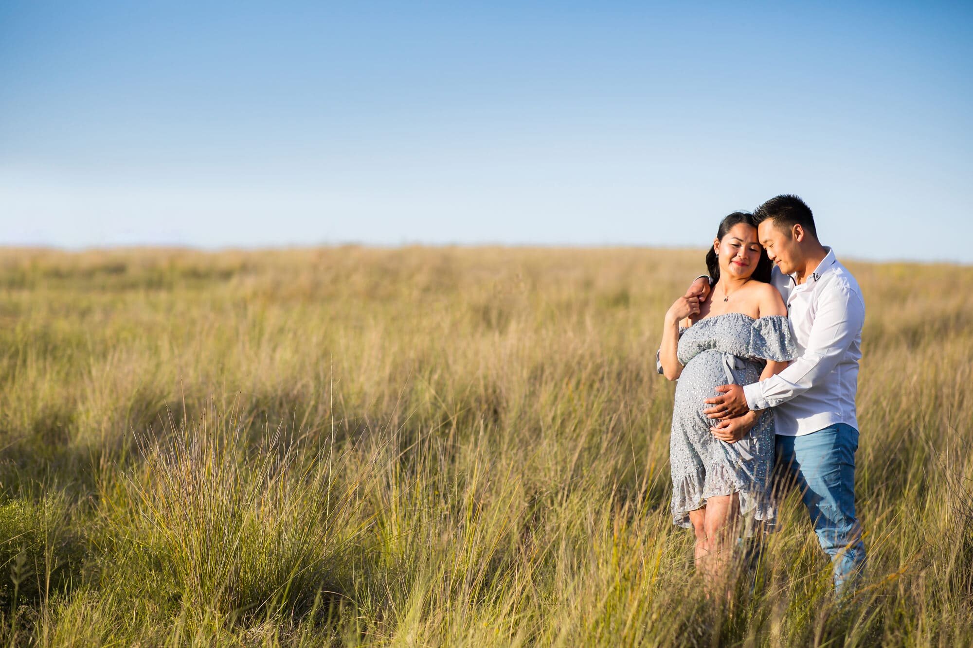 Sydney-maternity-photoshoot-outdoors-Woo-La-Rah-(1).jpg