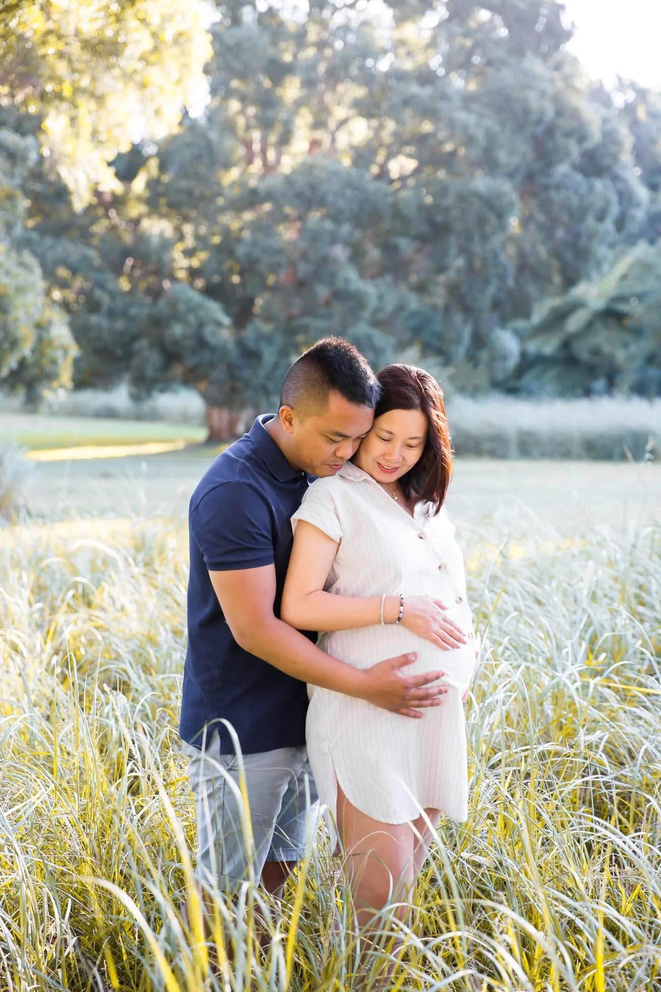 Sydney-maternity-photoshoot-outdoors-Centennial-Park-(7).jpg