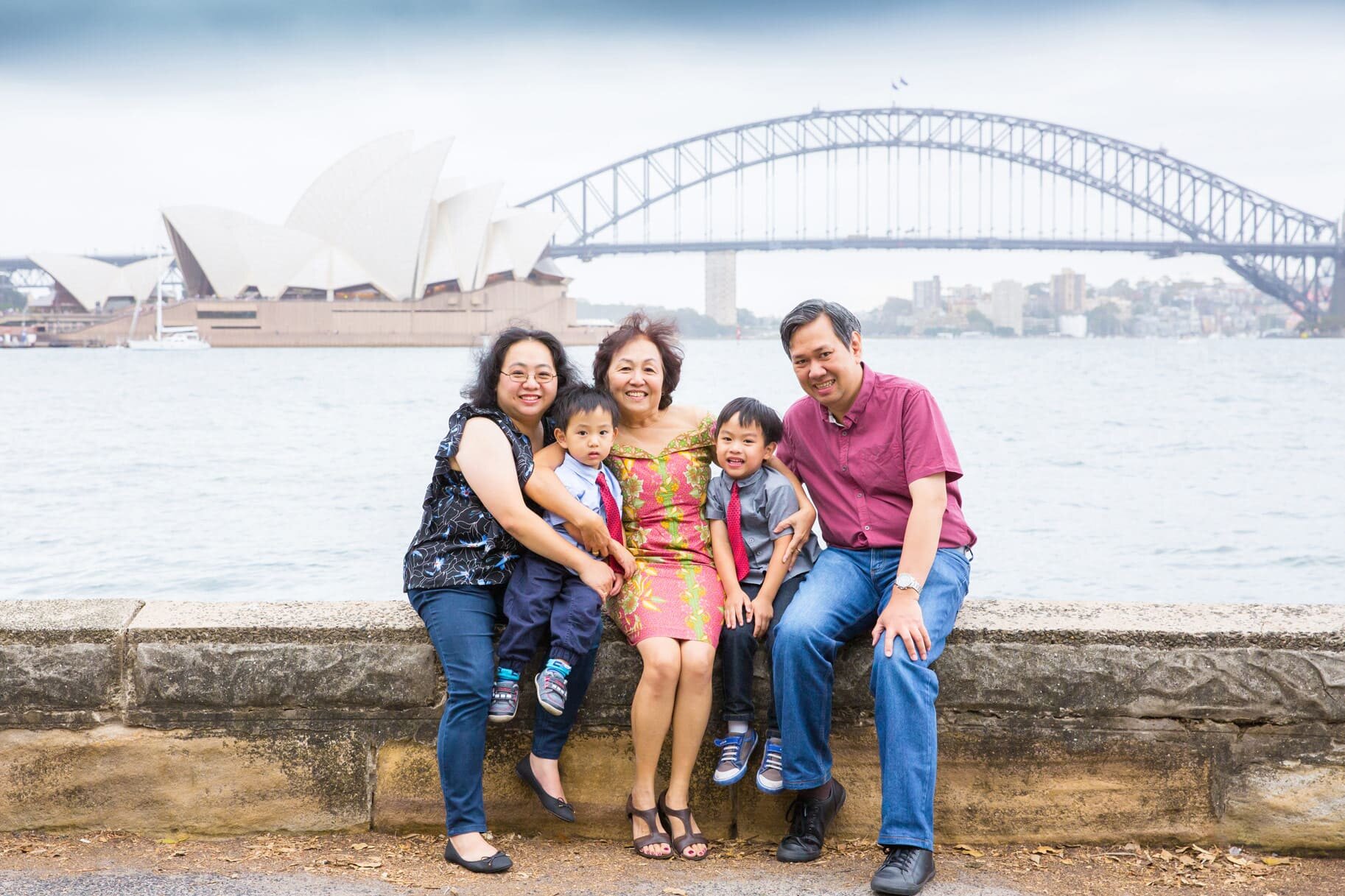 Sydney-family-photographer-outdoor-family-photoshoot-Royal-Botanic-Gardens-(21).jpg
