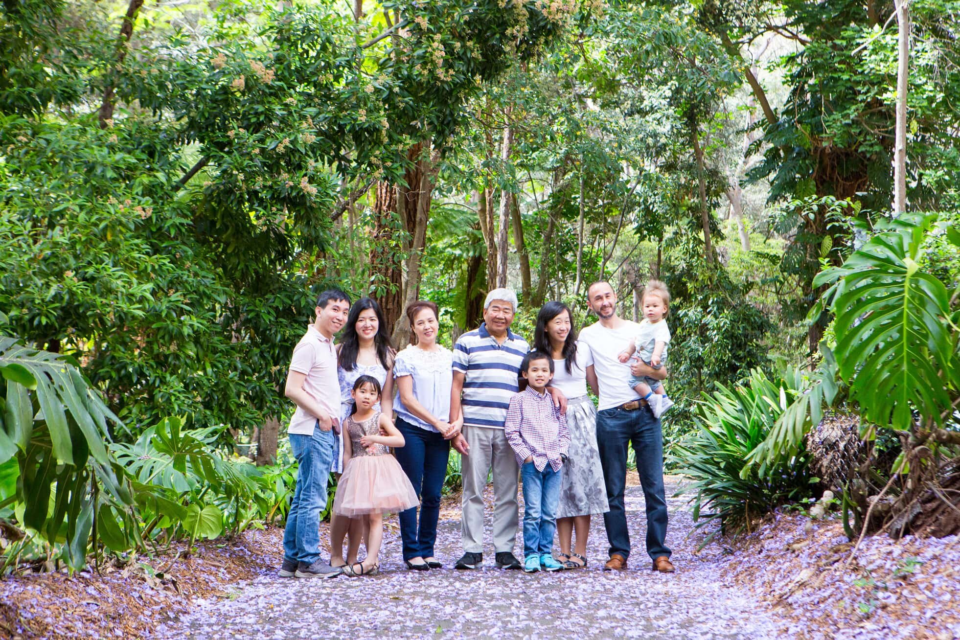 Sydney-family-photographer-outdoor-family-photoshoot-Swain-Gardens-(3).jpg