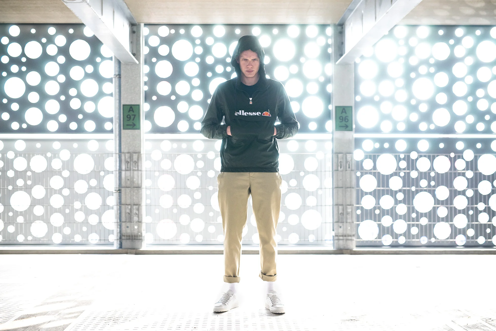 tonyhauptphoto_hhvde_ellesse_john2_2000px.jpg
