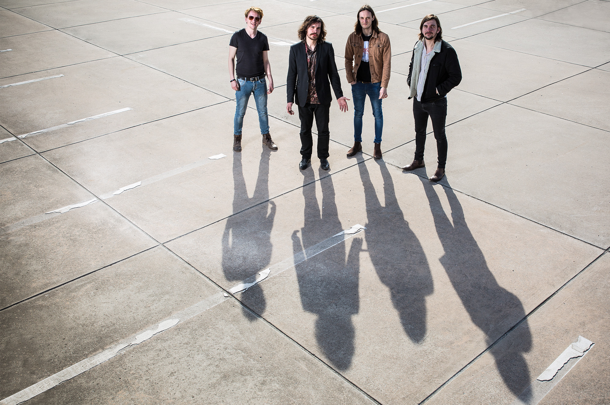 'muddy orchid' band-portrait