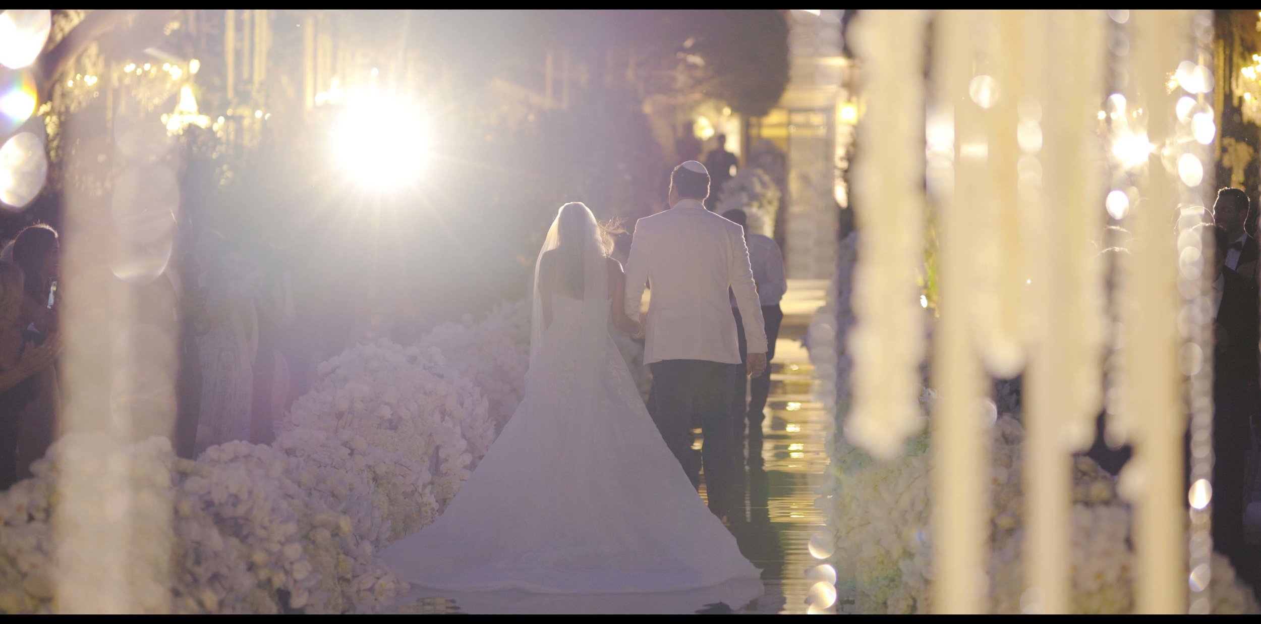 Danielle & Mark - Wedding Film Highlight_v2.00_02_10_10.Still050.jpg