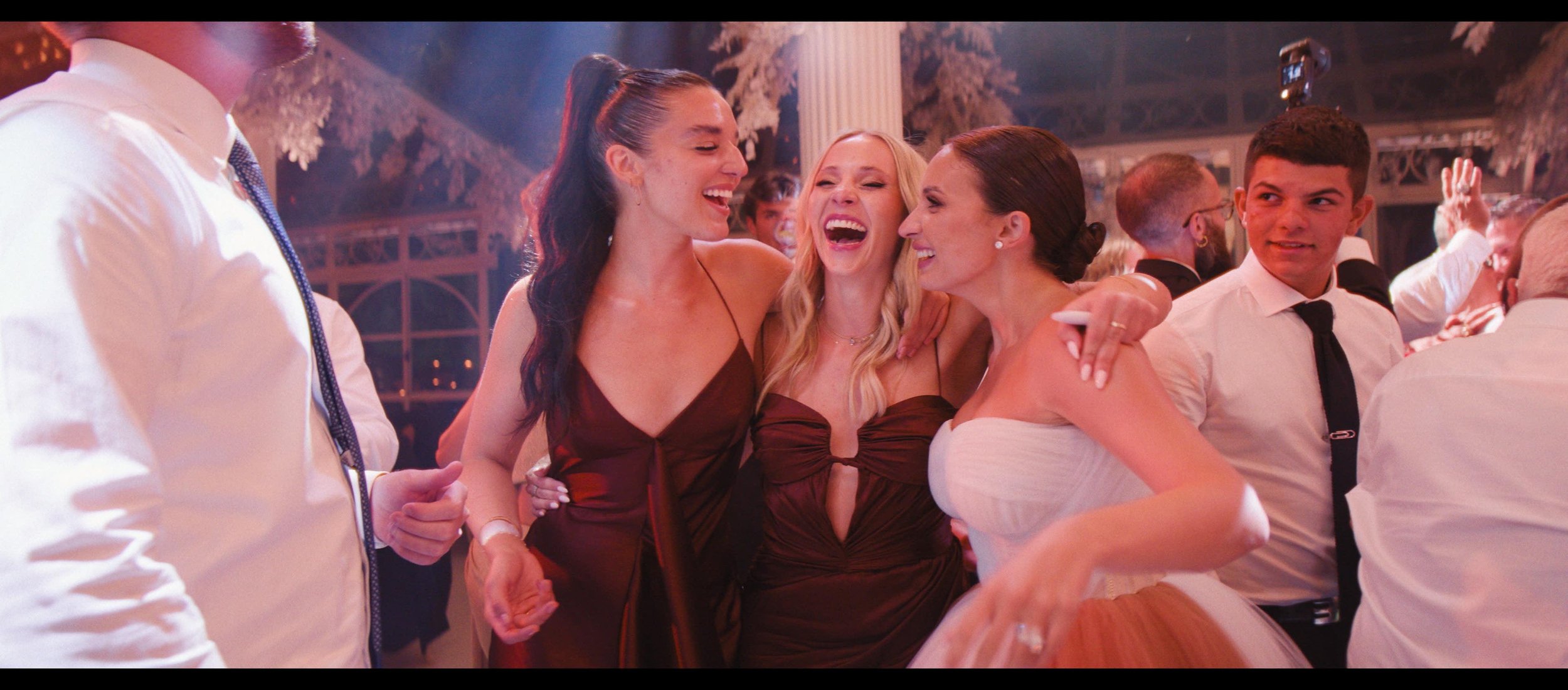Katya & Joey - Wedding highlight Film Final.mov_snapshot_03.49.853.jpg