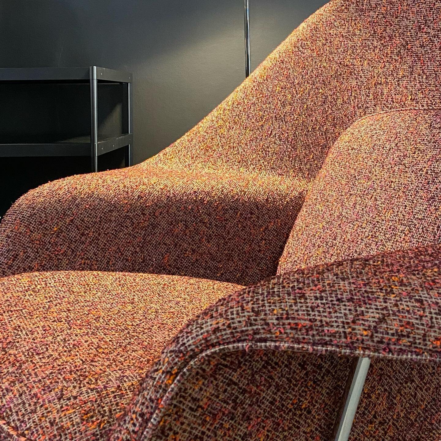 The enveloping comfort of the WOMB chair by @knoll is made evident by the textured MODERN TWEED  fabric used to upholster it. WOMB is available in over 200 Knoll textiles, 25 Spinneybeck leathers, and 3 frame finishes at Centro in St. Louis. Live wit