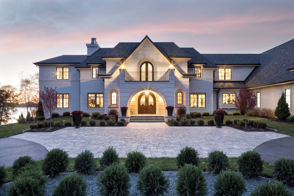 lake_minnetonka_chateau_ext4.jpg