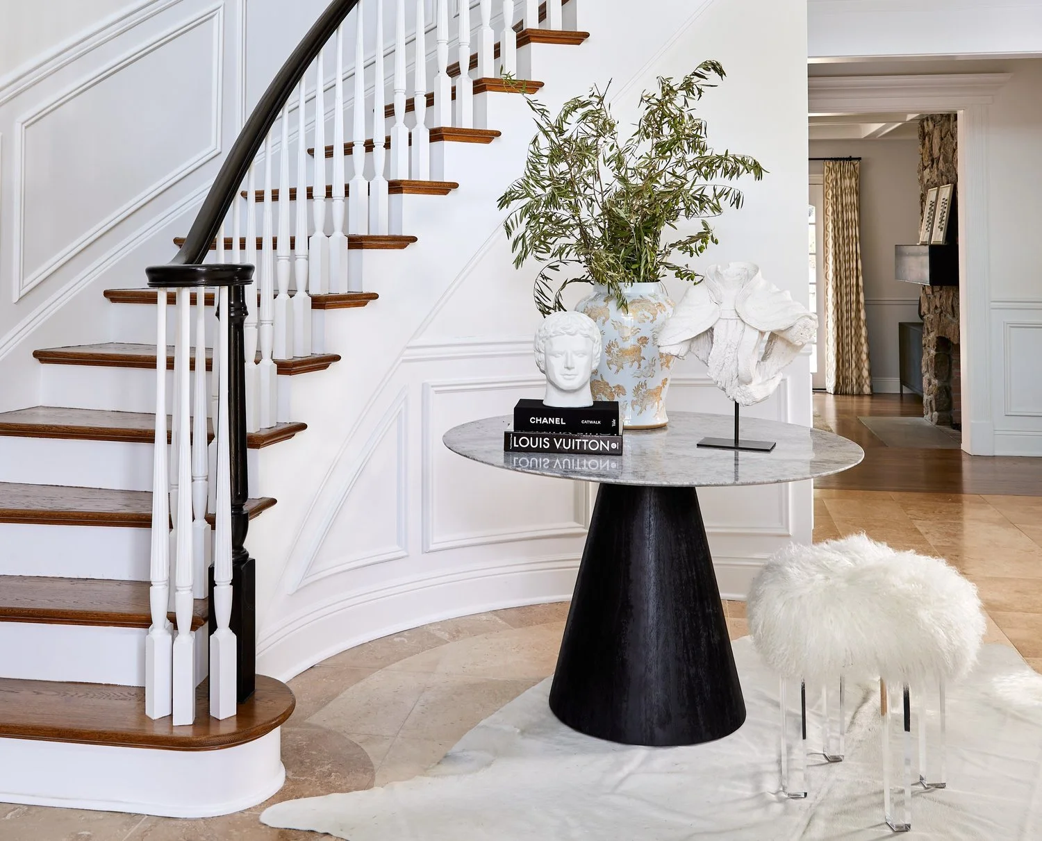 009_foyer_205a+(1).jpg