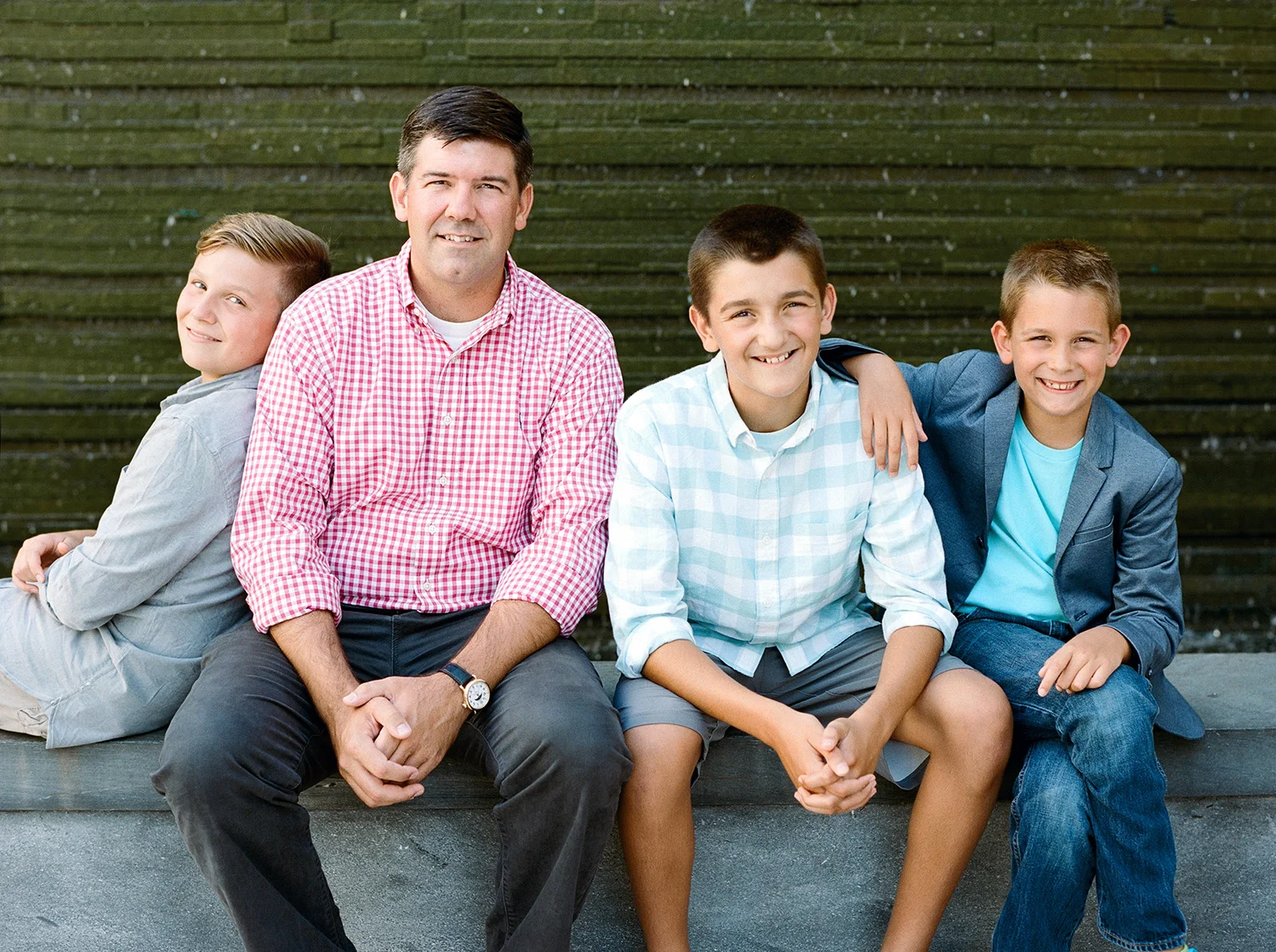 Downtown Grand Rapids Michigan family photography