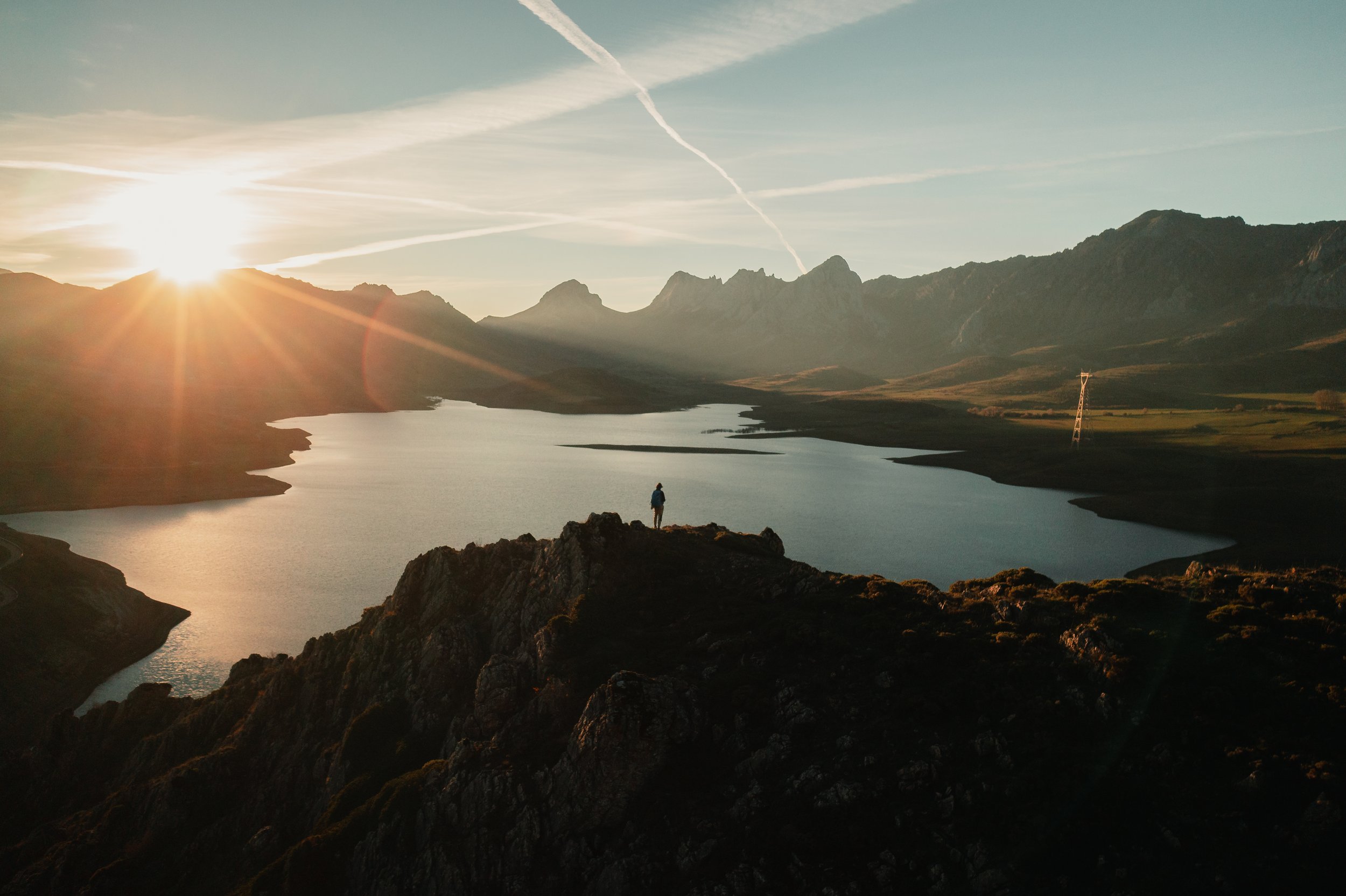 Special lake surrounded by Mountains in Northern Castilla 