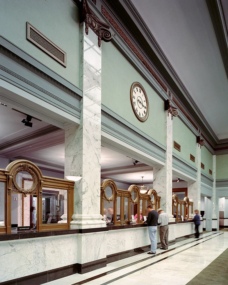 8250_494706_WalnutLobby.jpg