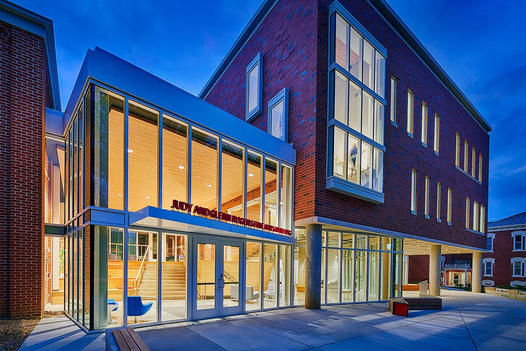 GastingerW_CotteyCollege-Ext_0372_LR.jpg