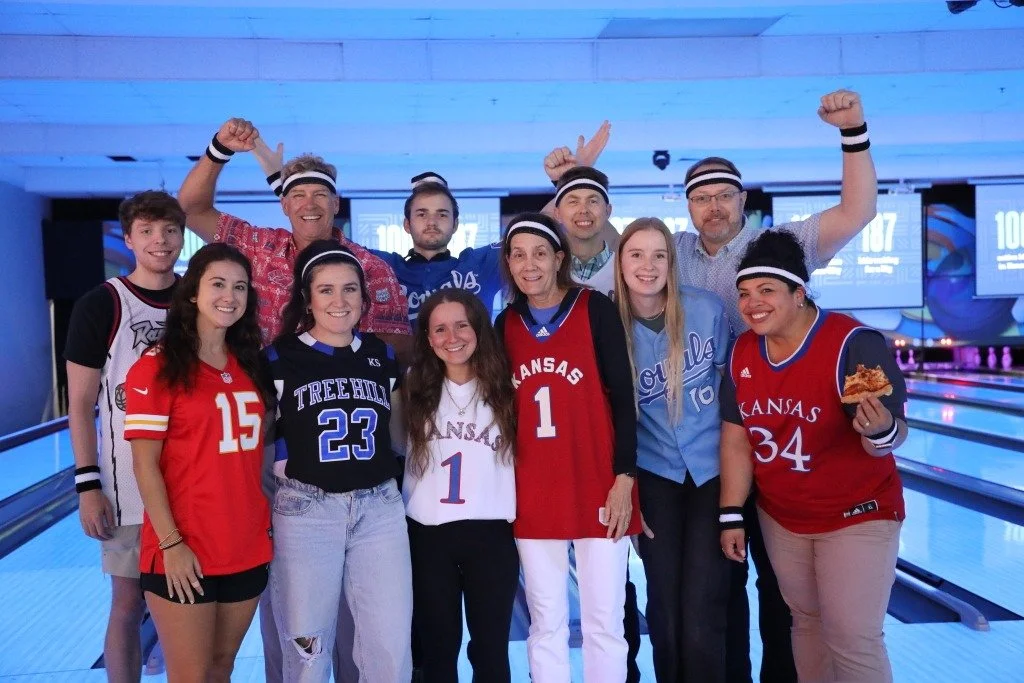 Game faces on, jerseys ready, and pins flying🎳 Over 2,000 bowlers hit the lanes for Summer Bowl for Kids&rsquo; Sake, raising more than $840,000 for Big Brothers Big Sisters Kansas City last month. Our crew had a blast and raised $3,000 to help conn
