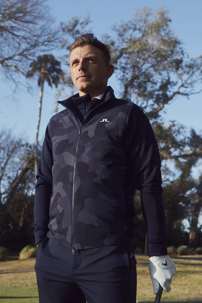JL_GOLF_AMBASSADOR_FW21_MW_01_005_V3_RGB.jpg