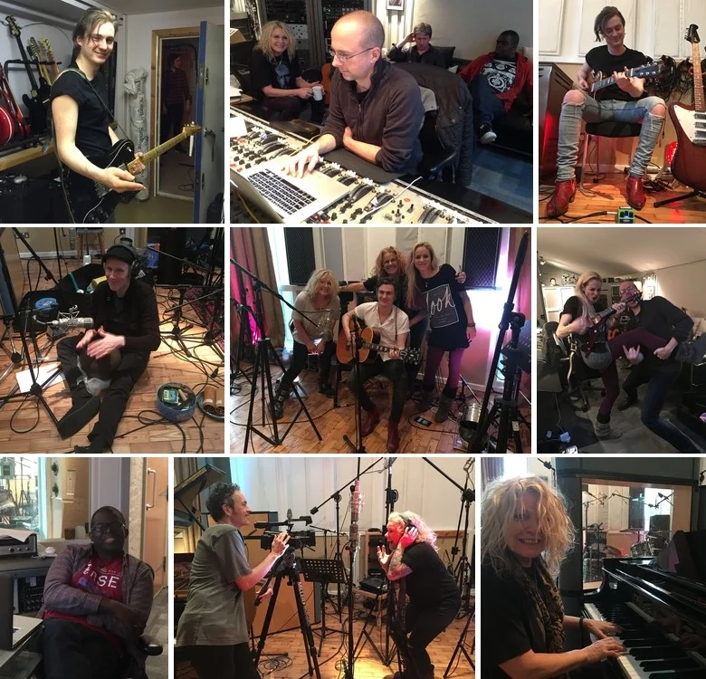 ( 🎶 Some fun State of The Ark Studio shots here 🎶 )