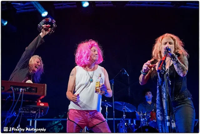 Always Fun Fun Fun at NTB gigs - if you wanna dress up then do it - this guy likes to !
