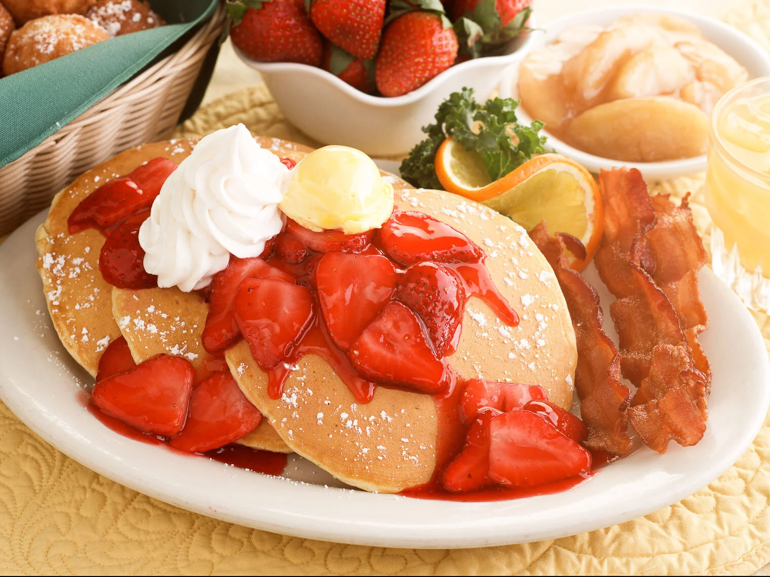 food_mosrie_web_011_mark_food_pancakes_more_sugar.jpg