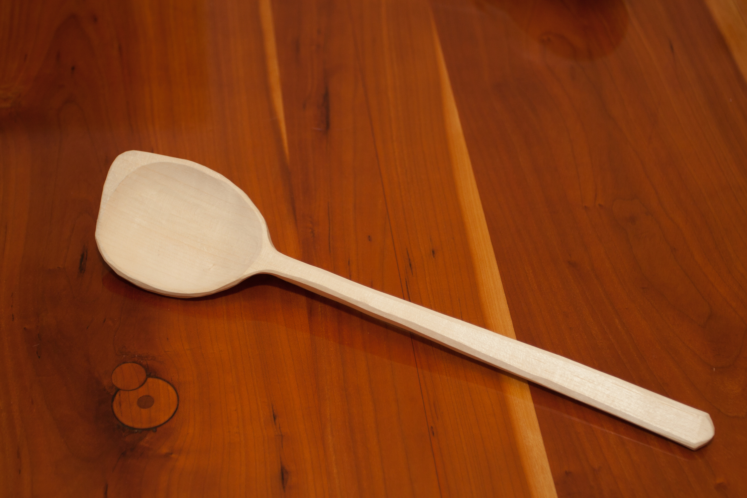 A lot of thought went into the bowl shape of this cooking spoon. I will add this design to the shop soon.