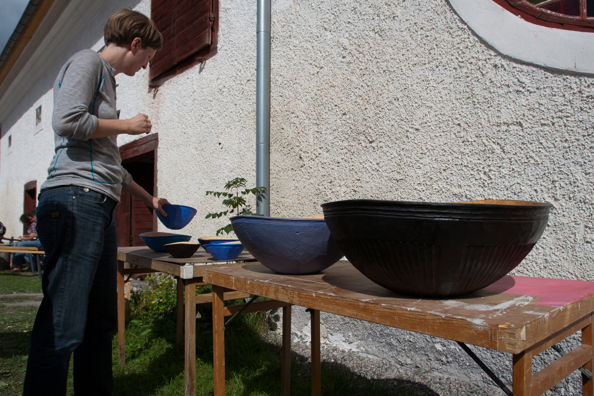 Beth Moen's bowls on display at Skedfest 2014
