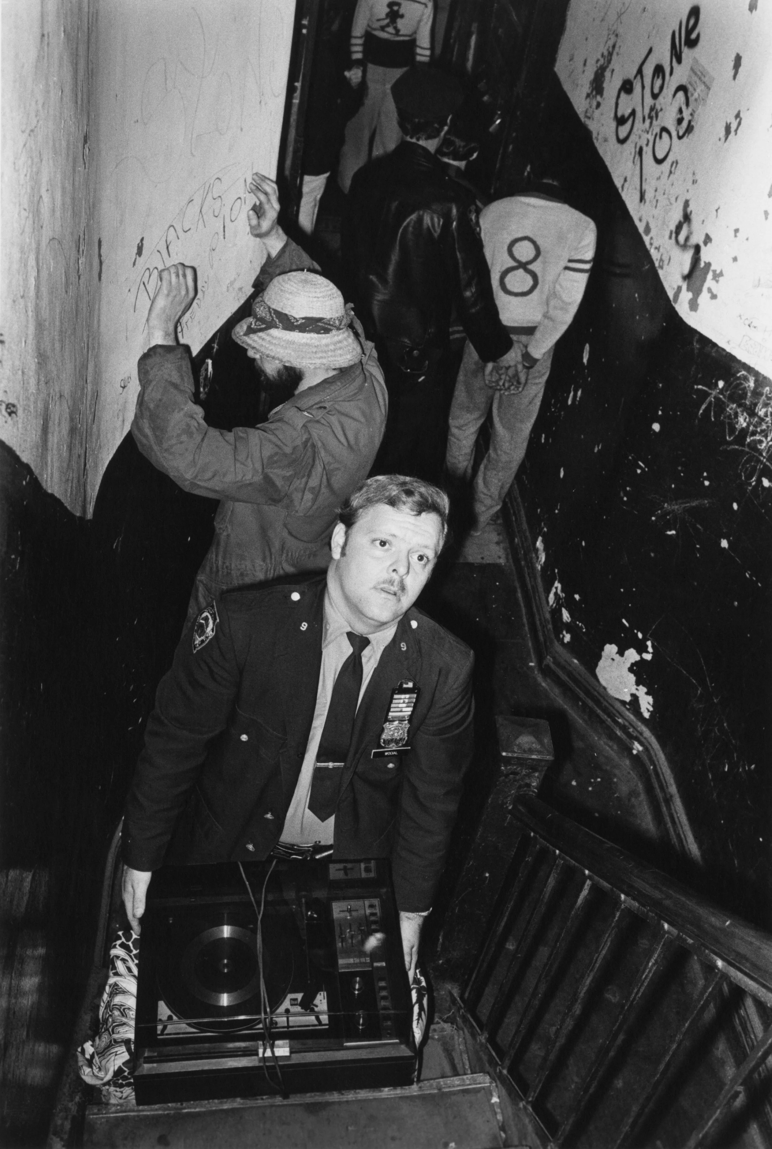 An Interview with Jill Freedman (2007) – AMERICAN SUBURB X