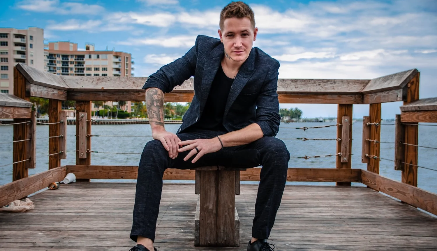 Cole R. - DJ