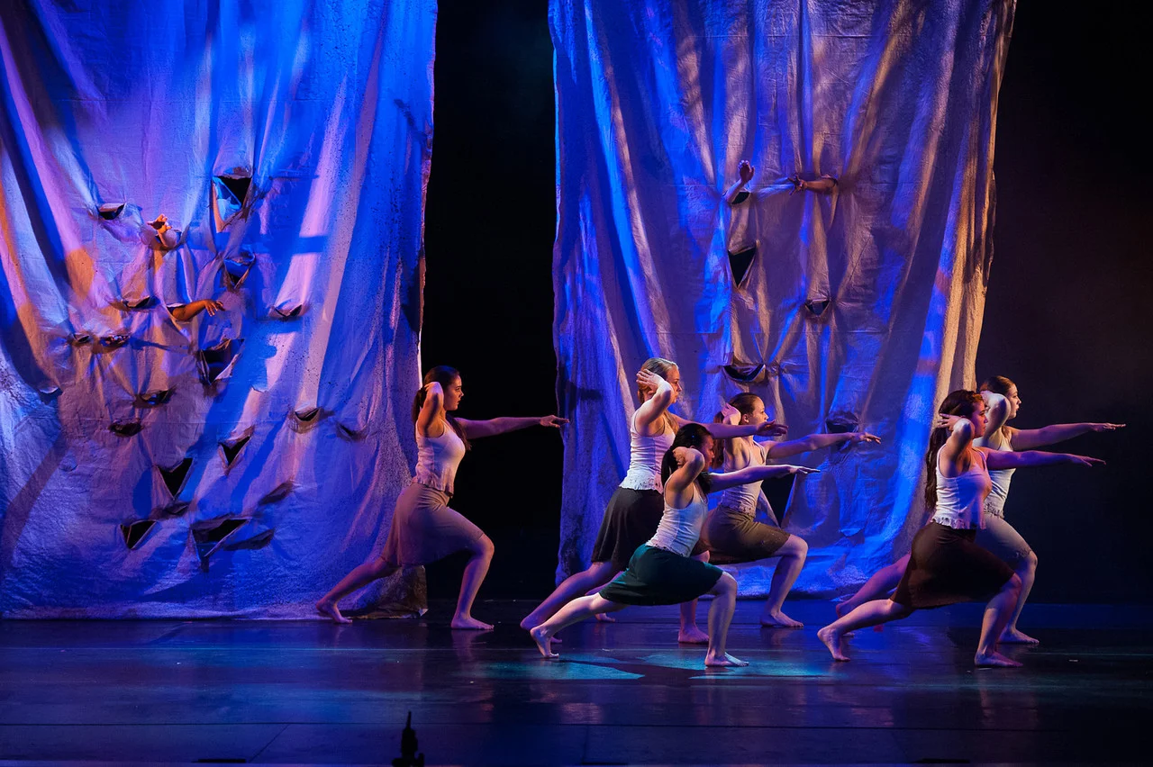  Choreographer: Carrie Gerow 