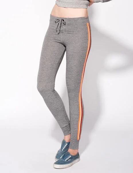 sundry rainbow side stripe.jpg