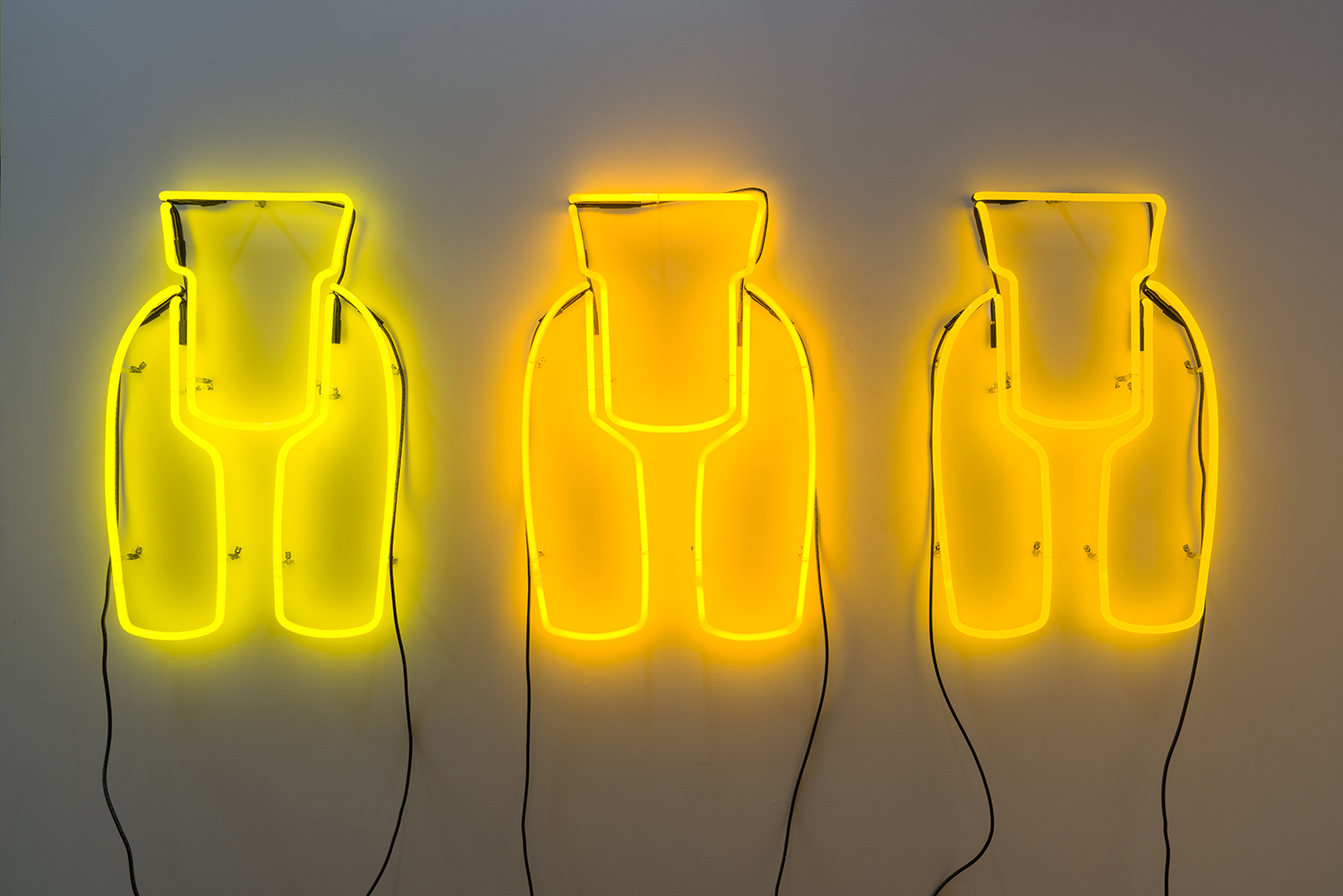 Allie Pohl, Ideal Woman: 3 Ft Neon, Monochromatic Yellows, 2013, Neon, one transformer, 36 x 21 inches. Photo: Ruben Diaz