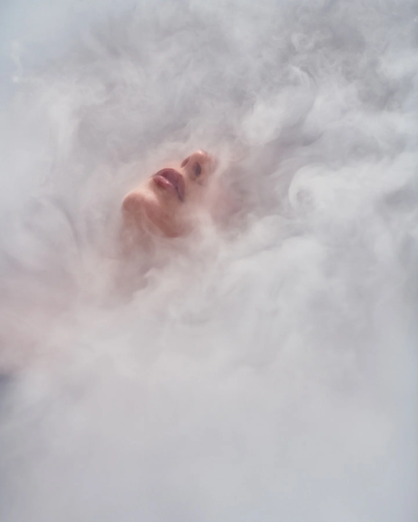 Born of a beauty. Testing for new project with @vcreatives.agency 
@uvstudiowarsaw. RAW photo,  no ai no photoshop&hellip; just my lovely @martyna_molenda #nikon #nikond850 #profoto #sharethelight #onelightsetup